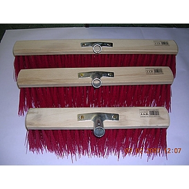   KARTÁČ silniční 50cm s tulejí a bez násady *