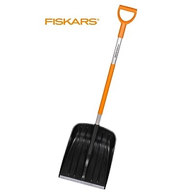   LOPATA na sníh Fiskars  Solid 1052525